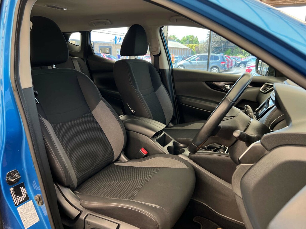 Nissan Qashqai Qashqai Acenta Premium Dci WK69LCA Blue #6