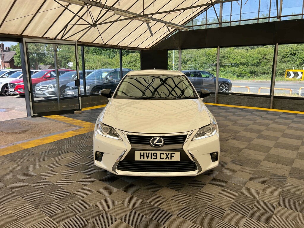 Lexus CT Hatchback White #2