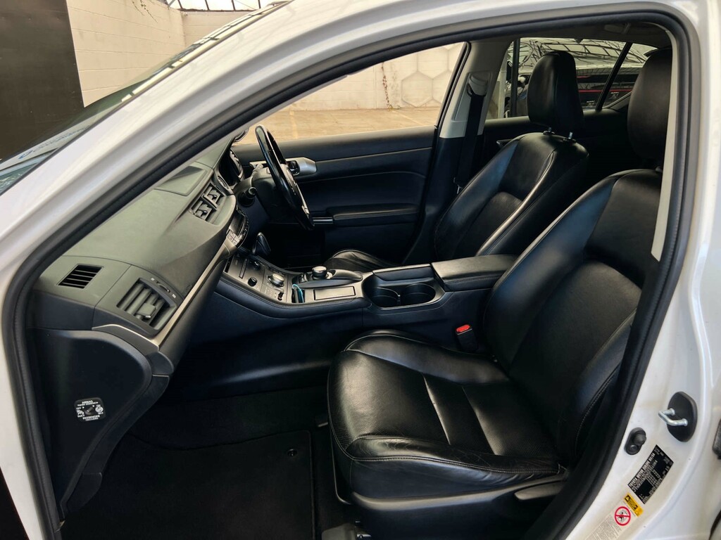 Lexus CT 200H F-sport Techconv Packs Widescreen Nav Led Li Silver #15