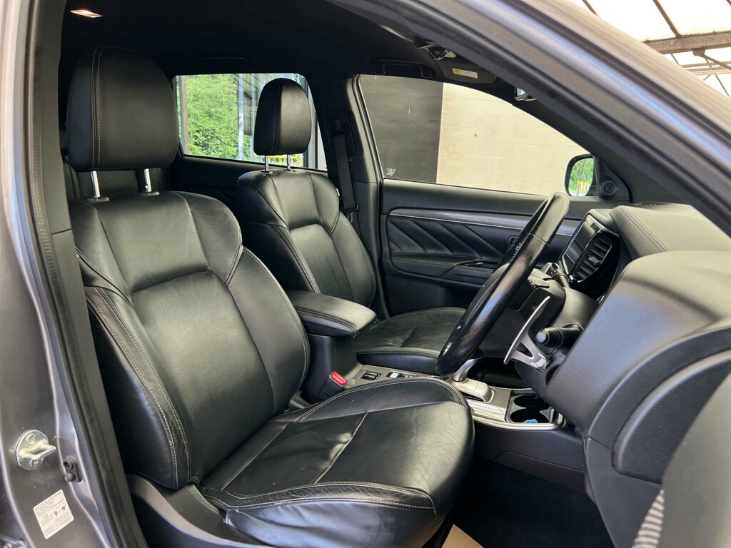 Mitsubishi Outlander Suv Grey #6