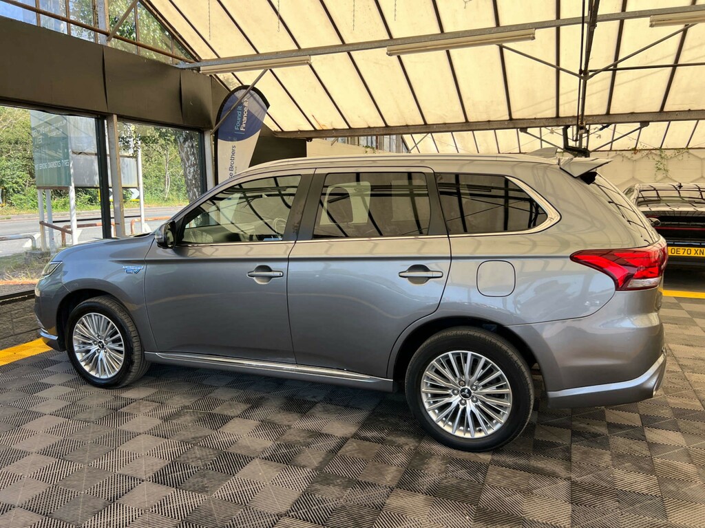 Mitsubishi Outlander Suv Grey #4
