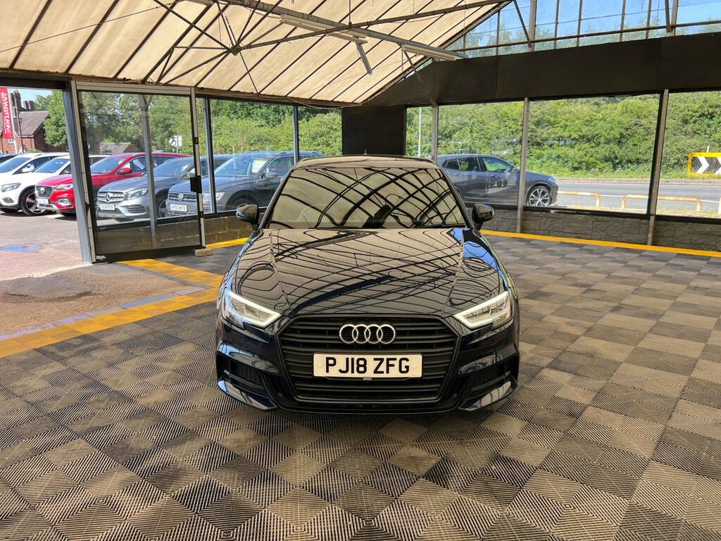 Audi A3 A3 Sportback Black Edition Tfsi Blue #2