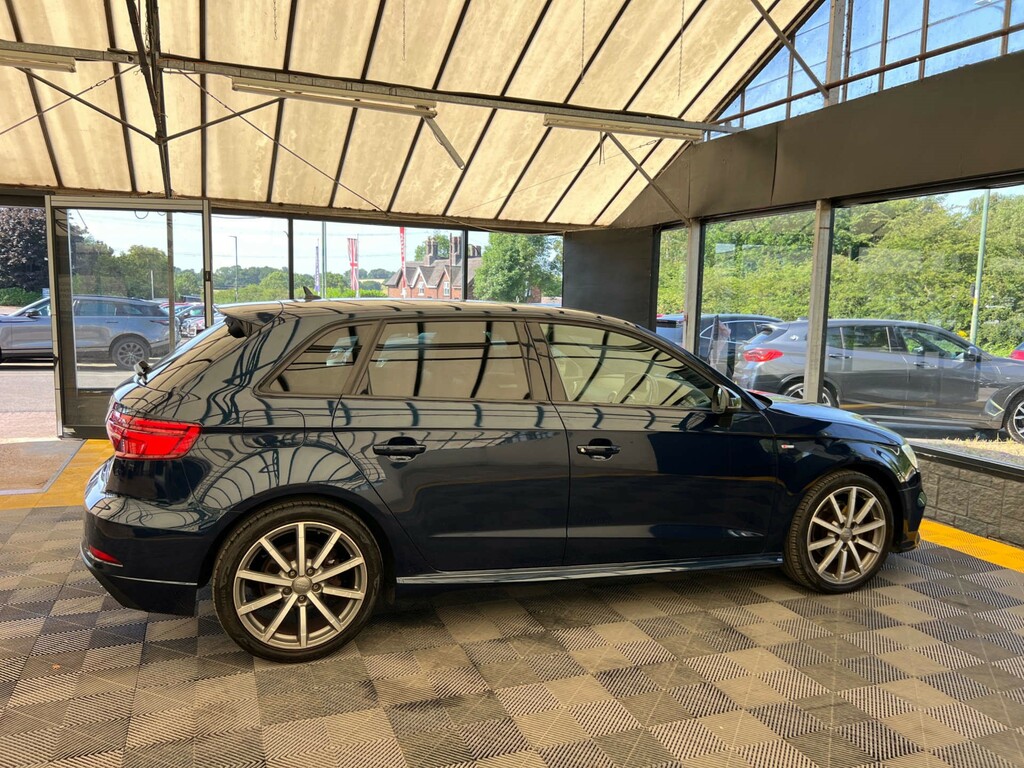 Audi A3 A3 Sportback Black Edition Tfsi Blue #5
