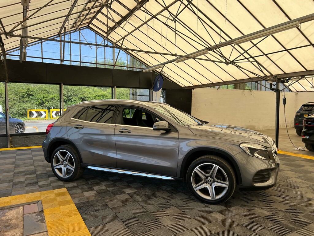 Mercedes-Benz GLA Class Suv Grey