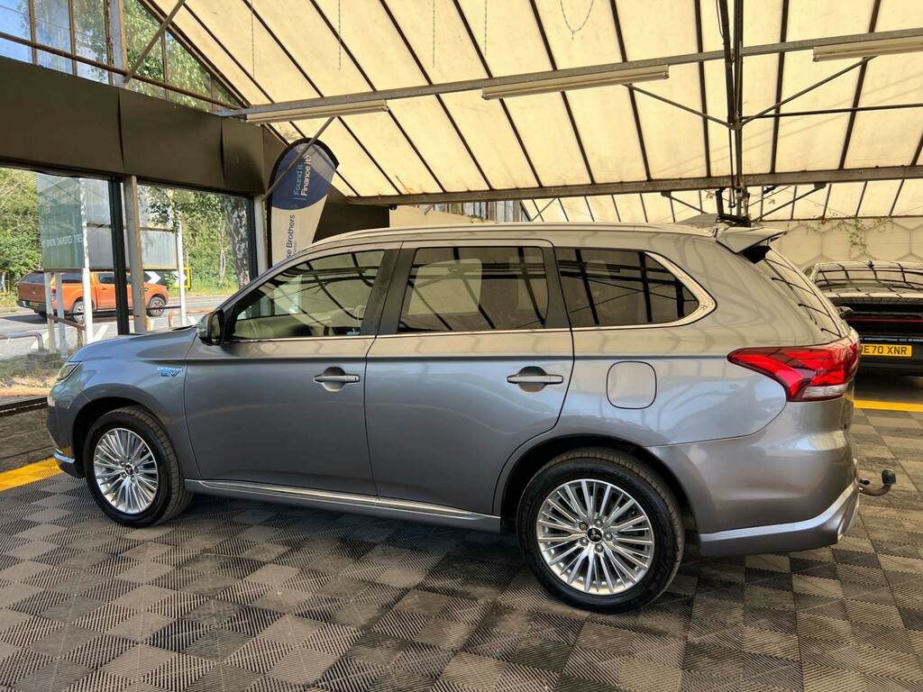 Mitsubishi Outlander Suv Grey #4