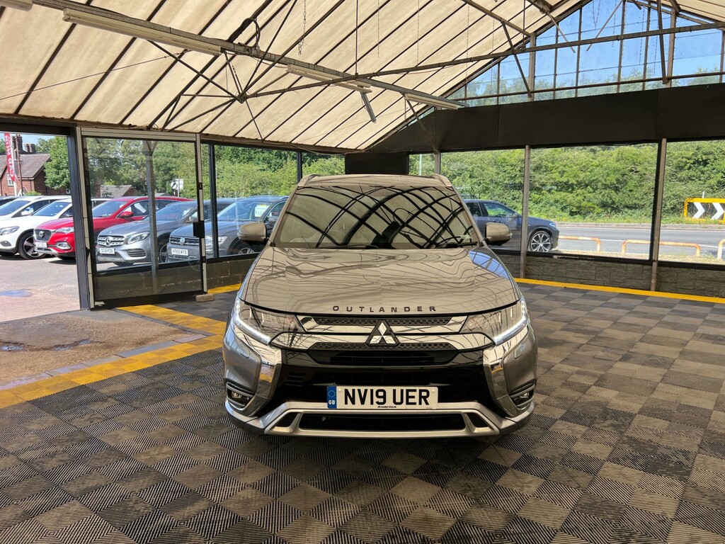 Mitsubishi Outlander Suv Grey #2