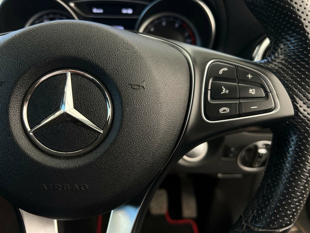 Mercedes-Benz GLA Class Gla 180 Urban Edition Grey #10