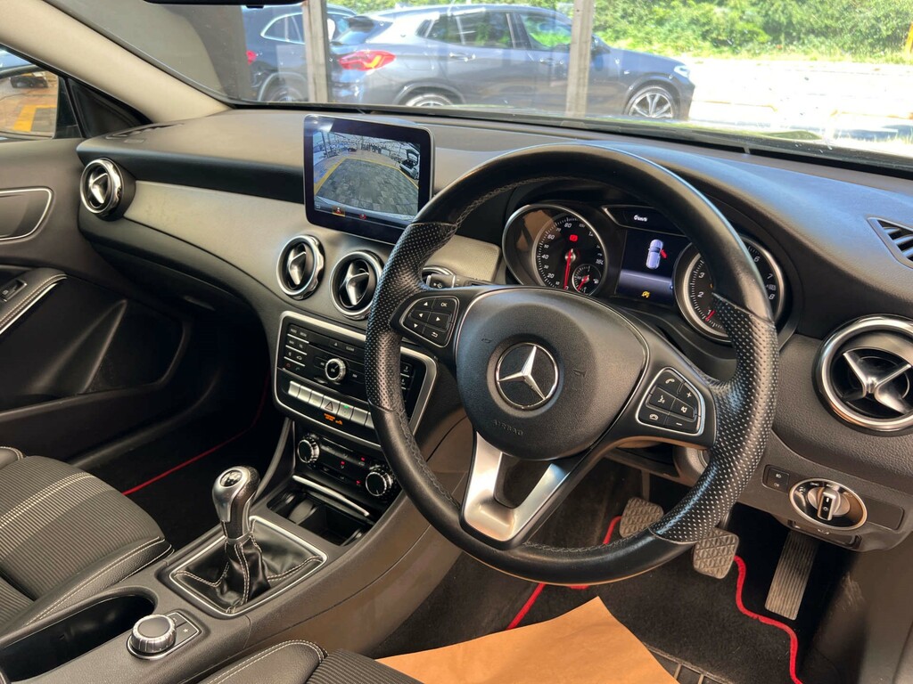Mercedes-Benz GLA Class Gla 180 Urban Edition Grey #7