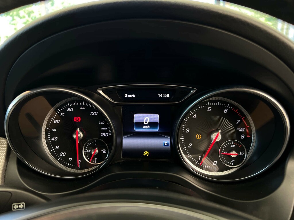 Mercedes-Benz GLA Class Gla 180 Urban Edition Grey #8
