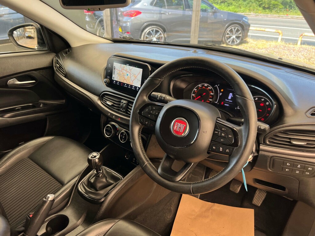 Fiat Tipo 1.4 Mpi Easy Plus Hatchback Euro White #7