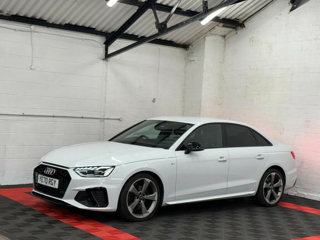 Audi A4 2.0 Tdi 35 Black Edition 202070 YE70RGY White #4