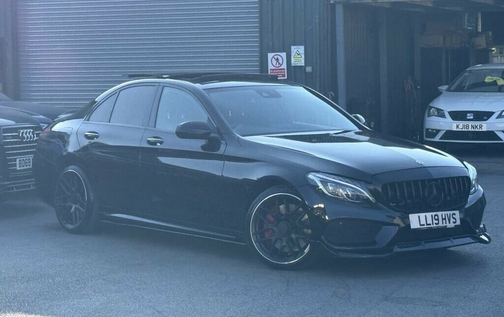 Mercedes-Benz C Class 3.0 C43 V6 Amg 201919 Black