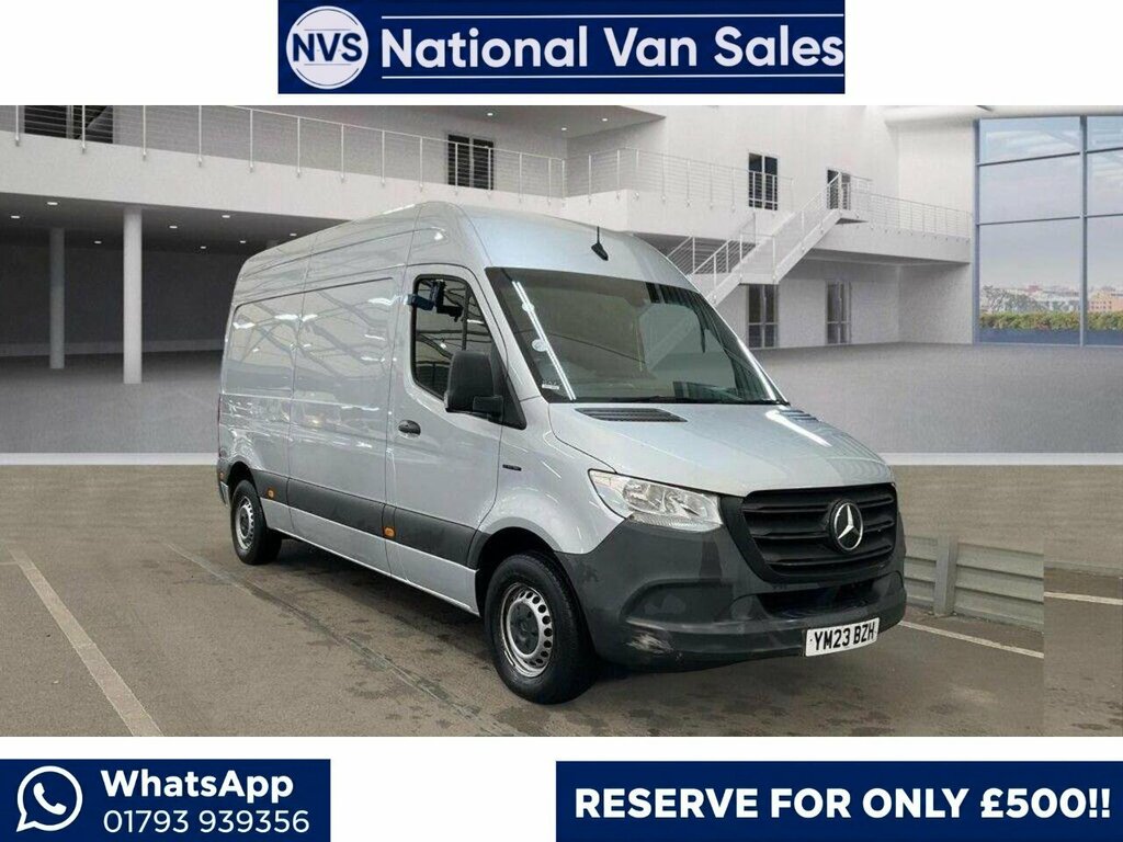 Mercedes-Benz eSprinter Esprinter Progressive White #1