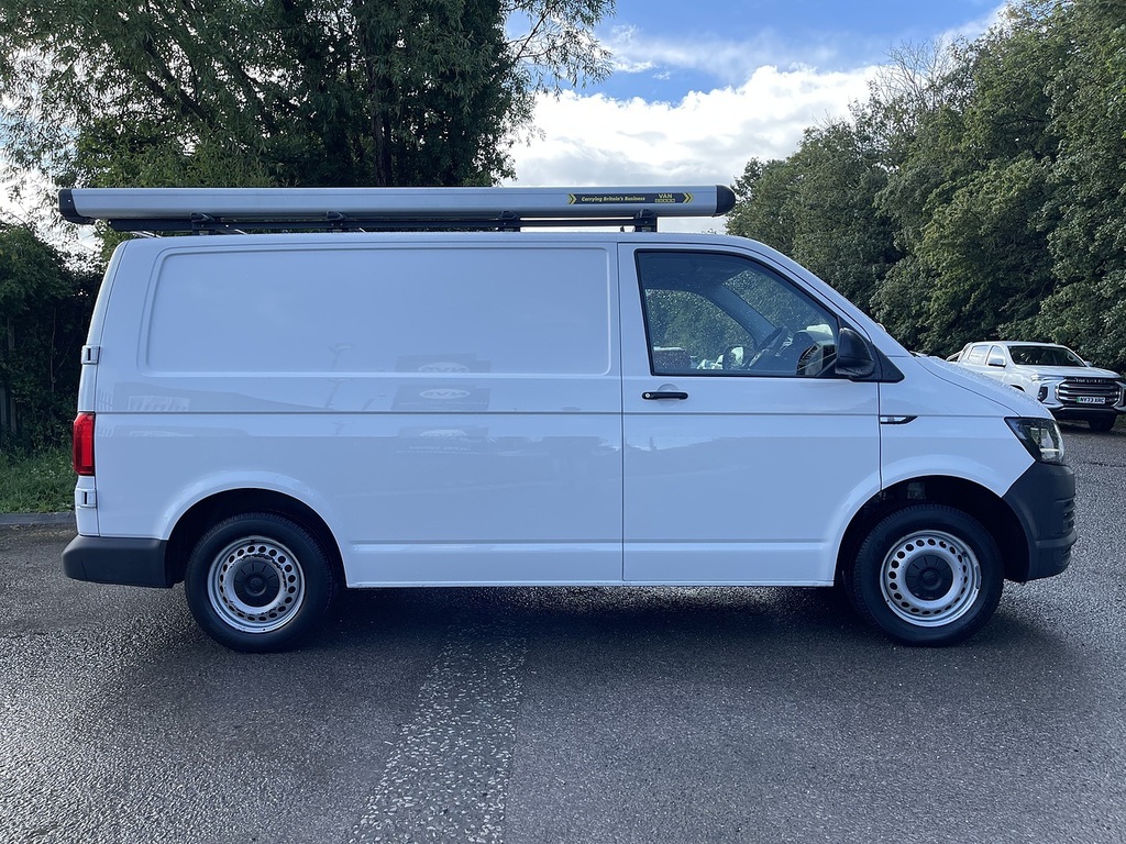 Volkswagen Transporter 2.0 Tdi T28 Startline Fwd Swb Euro 6 Ss LG19YUD White #4