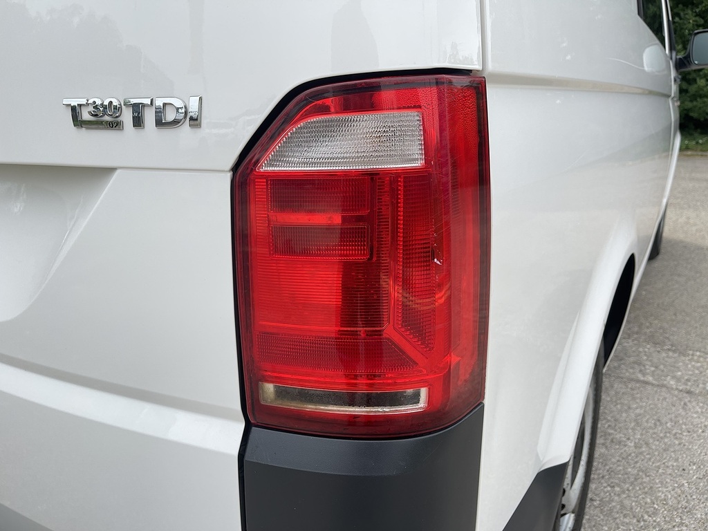 Volkswagen Transporter T28 Swb 2.0 Tdi Bmt 150 Highline Silver #12
