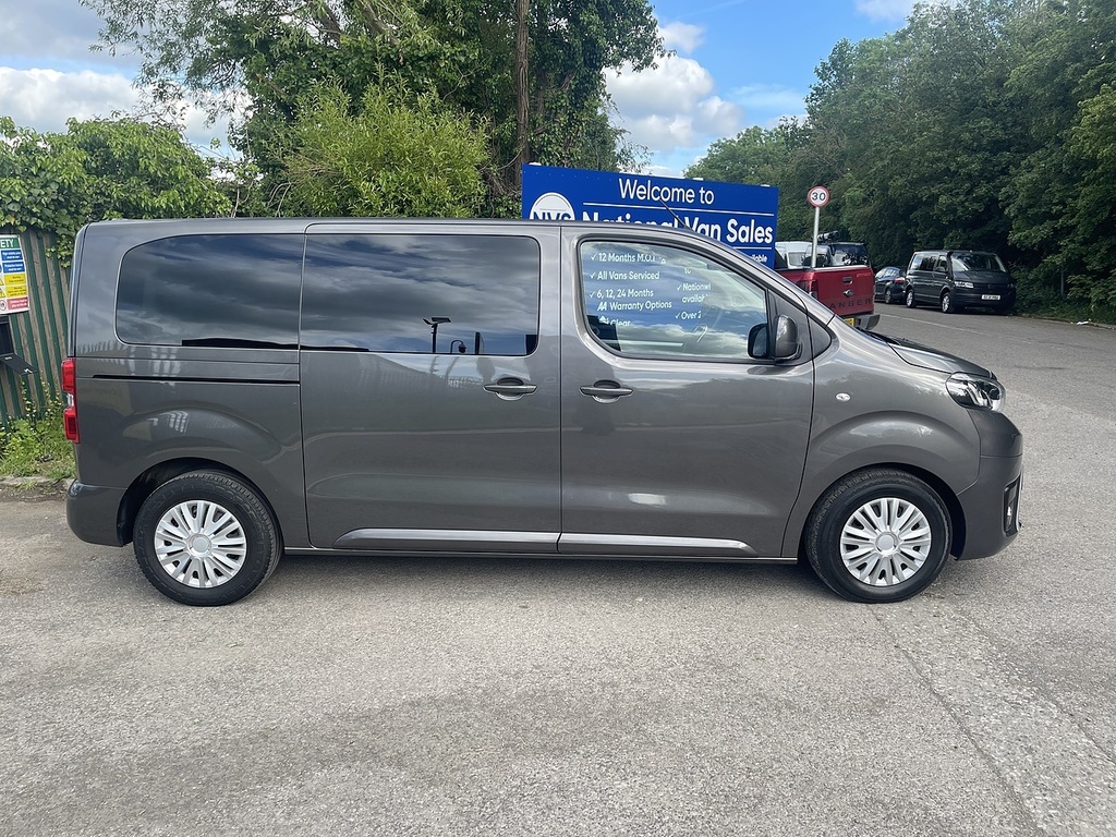 Toyota Proace Verso 1.5D Shuttle Medium Mpv Mwb Euro 6 Ss 9 Se Grey #2
