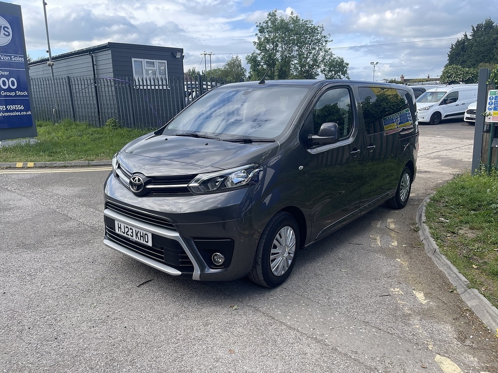 Toyota Proace Verso 1.5D Shuttle Medium Mpv Mwb Euro 6 Ss 9 Se Grey #5