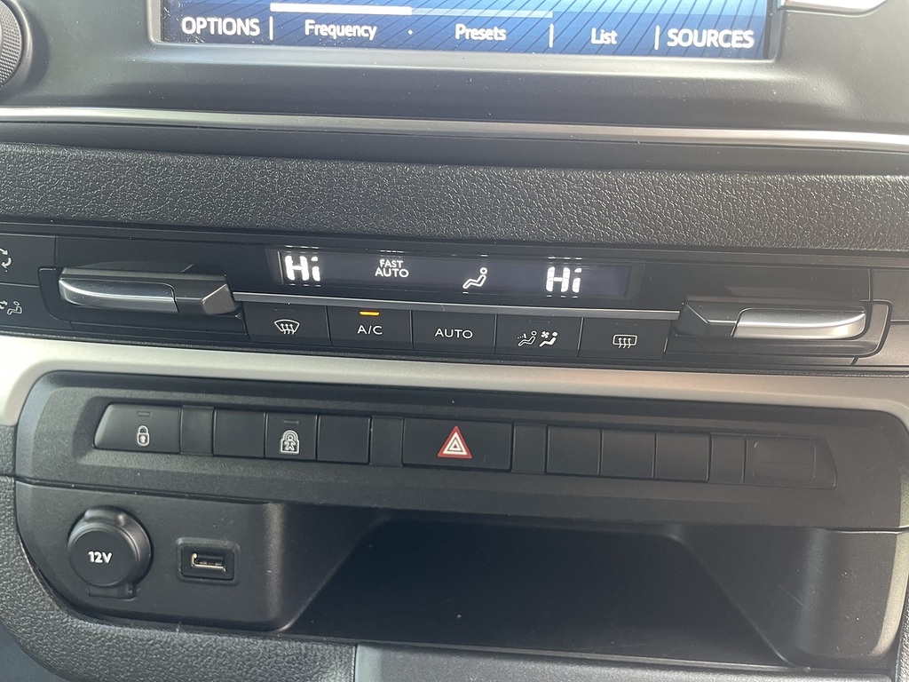 Toyota Proace Verso 1.5D Shuttle Medium Black #39