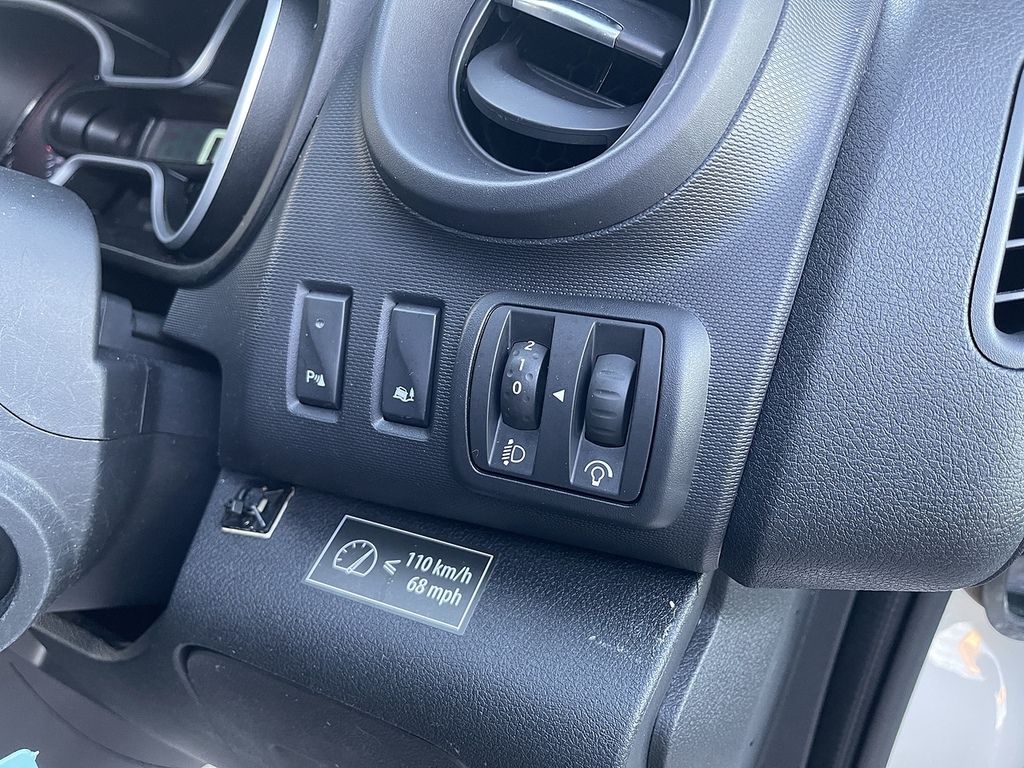 Renault Trafic Ll30 Energy Dci 170 Sport Nav Van Edc Panel Van Beige #19