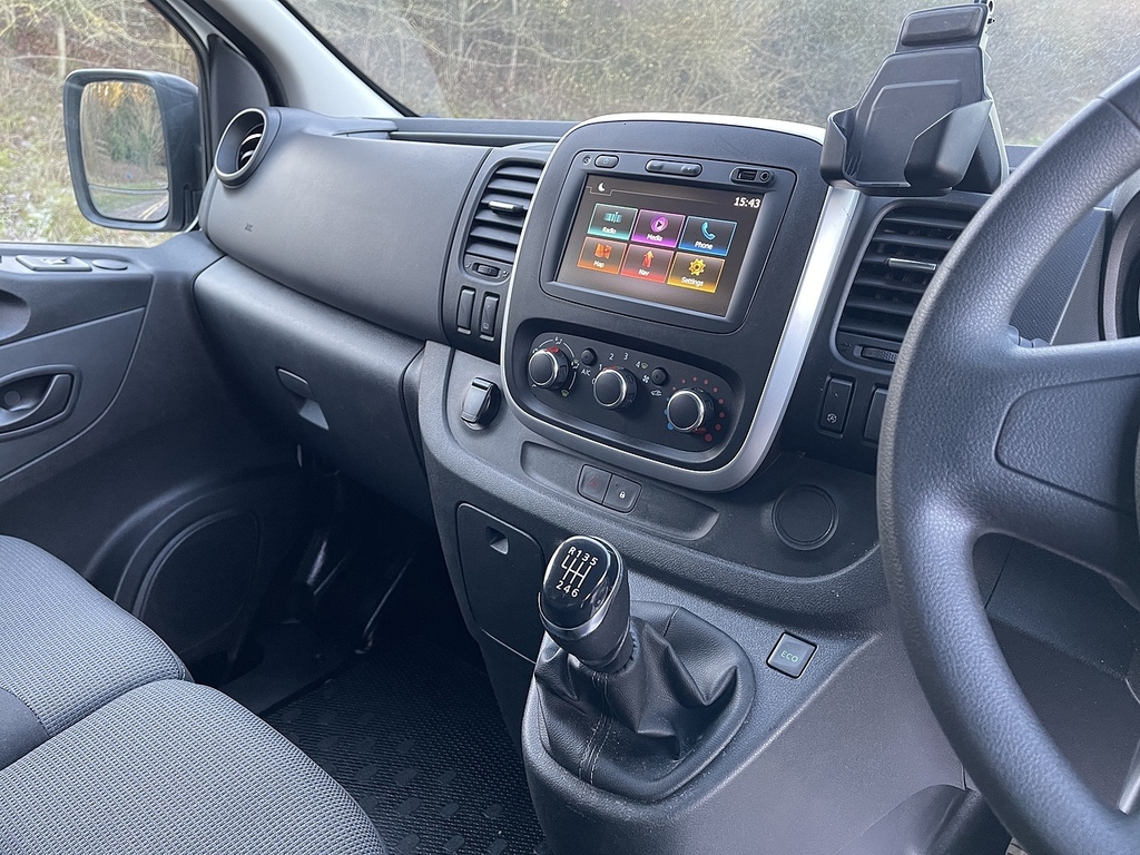 Renault Trafic Ll30 Energy Dci 170 Sport Nav Van Edc Panel Van Beige #13