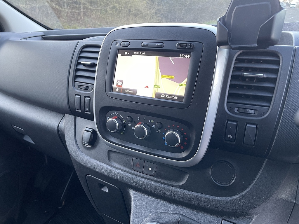 Renault Trafic Ll30 Energy Dci 170 Sport Nav Van Edc Panel Van Beige #16