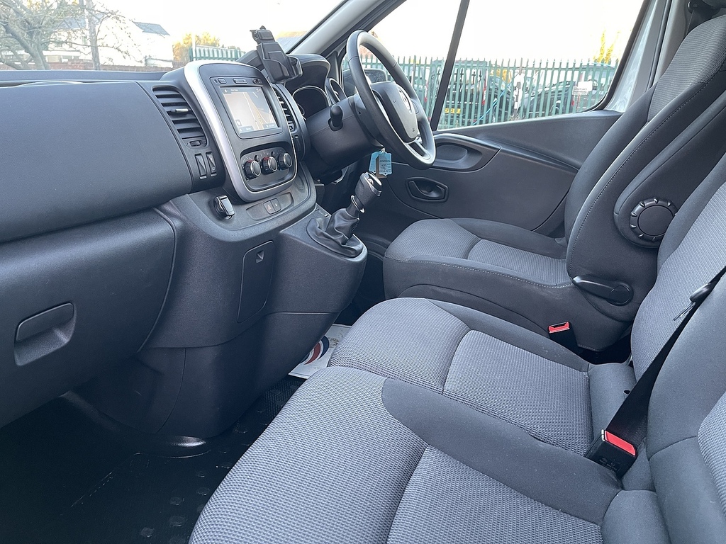Renault Trafic Ll30 Energy Dci 170 Sport Nav Van Edc Panel Van Beige #22