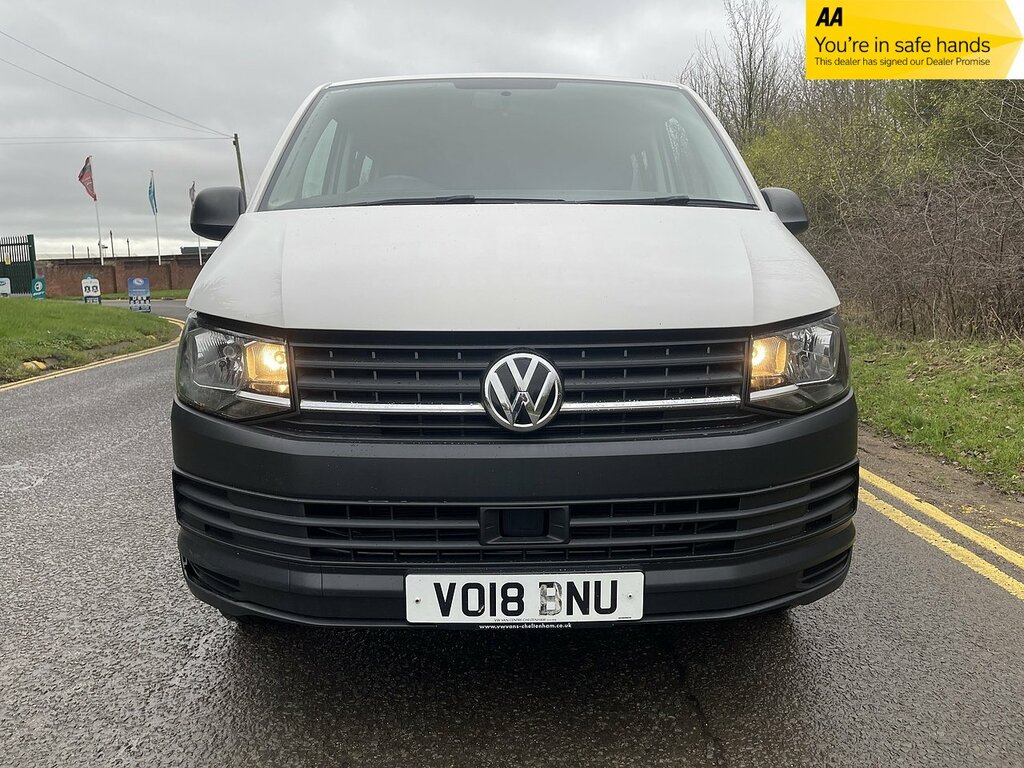 Volkswagen Transporter Transporter Startline Combi Van 1 White #6