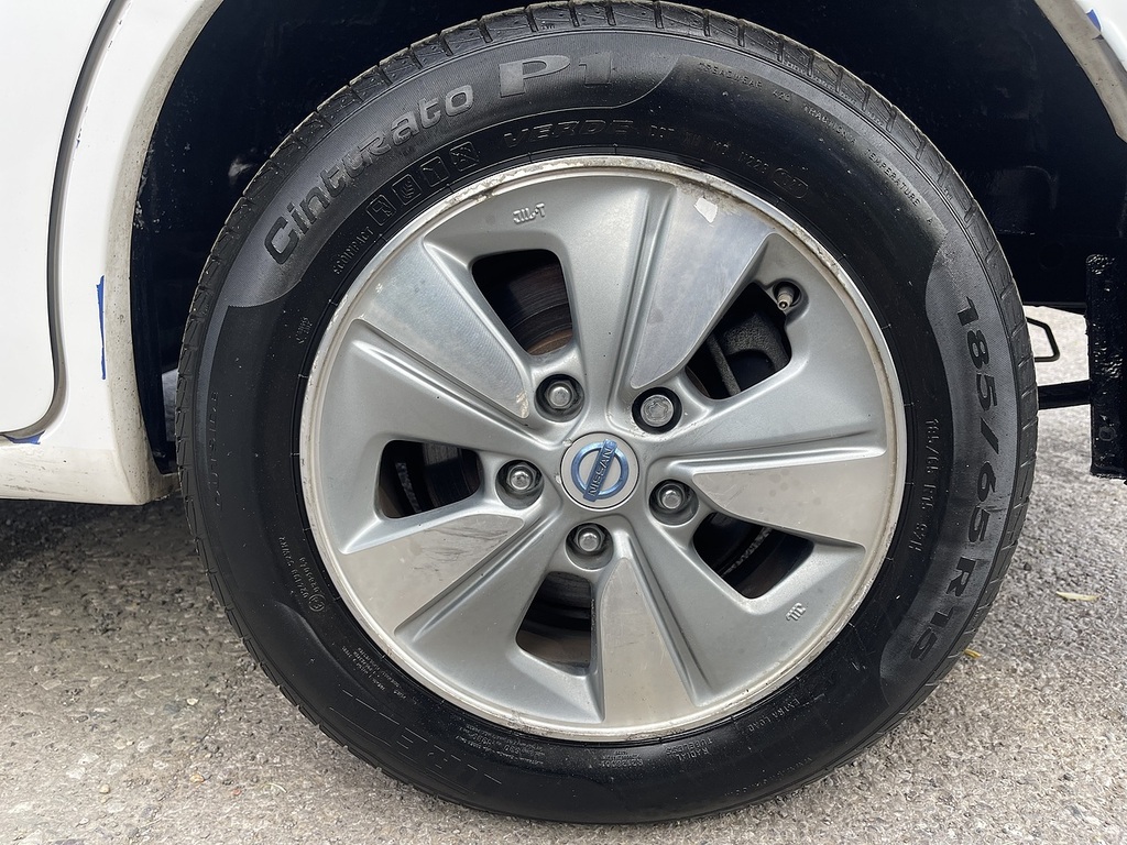 Nissan e-NV200 Acenta White #30