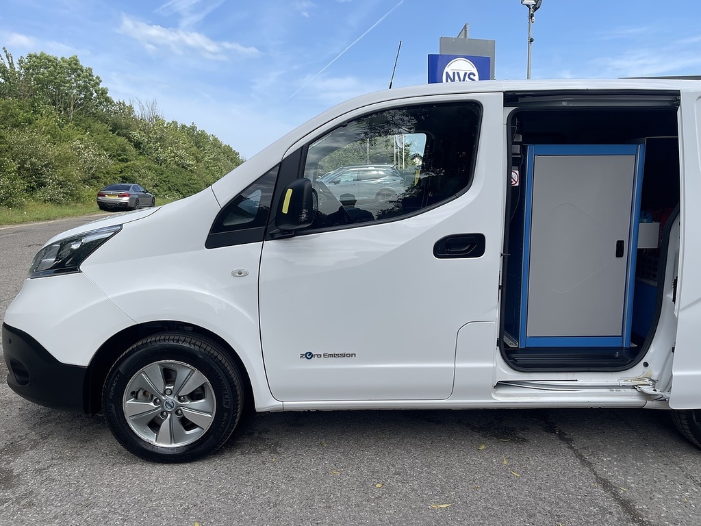 Nissan e-NV200 Acenta White #13