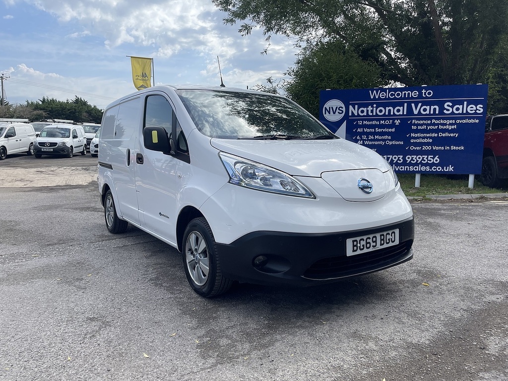 Nissan e-NV200 40Kwh Tekna Swb Quick Charge White #2