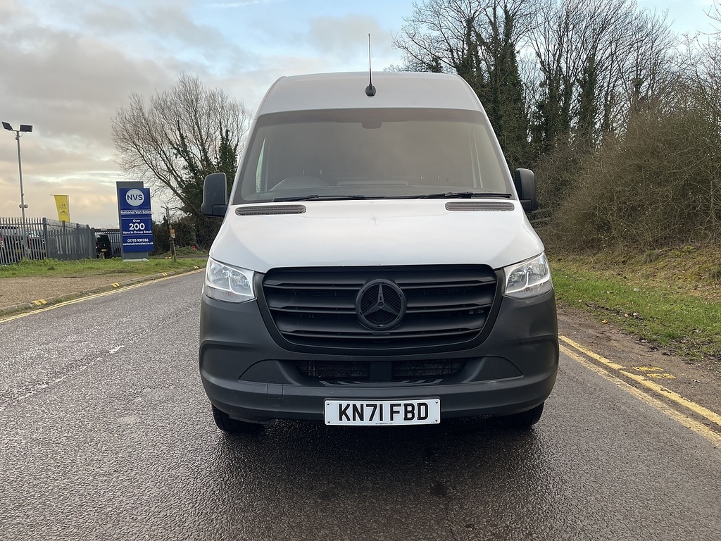 Mercedes-Benz Sprinter Sprinter Progressive Panel Van 1 White #6