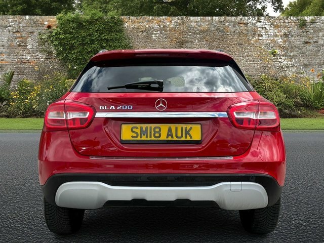 Mercedes-Benz GLA Class 1.6 Gla200 Se Suv Euro 6 S S SM18AUK Red #5
