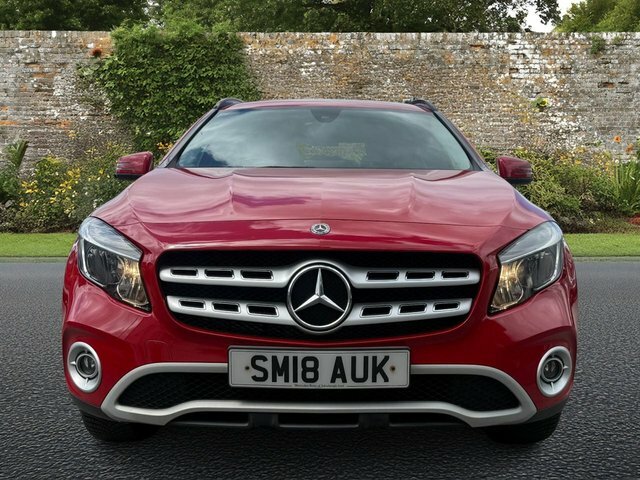 Mercedes-Benz GLA Class 1.6 Gla200 Se Suv Euro 6 S S SM18AUK Red #2