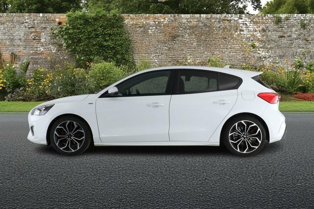 Ford Focus 1.0T Ecoboost St-line X Hatchback Manua BK68VSA White #5