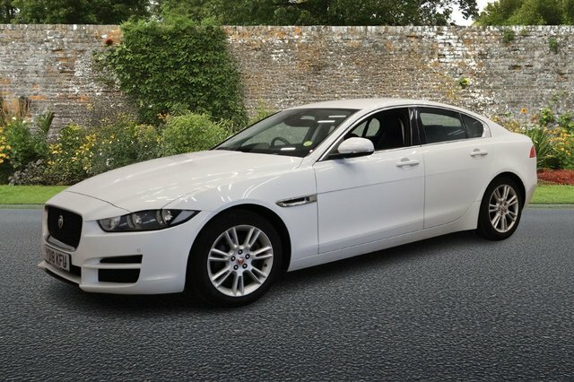 Jaguar XE 2.0D Prestige Saloon Euro 6 S S White #6