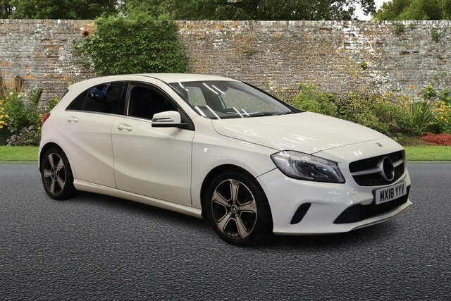 Mercedes-Benz A Class 2.1 A200d Sport Edition Hatchback Manua MX18YYV White