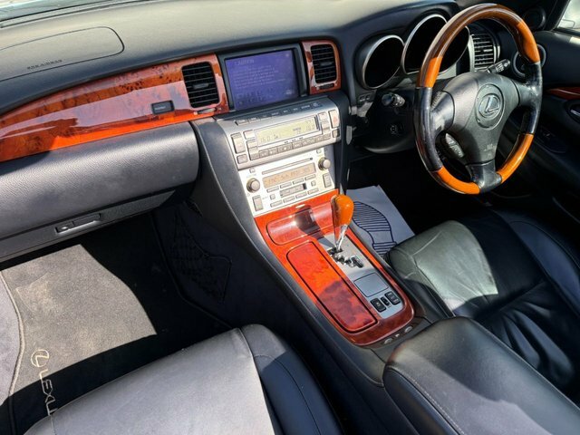 Lexus SC 4.3 2dr Black #9