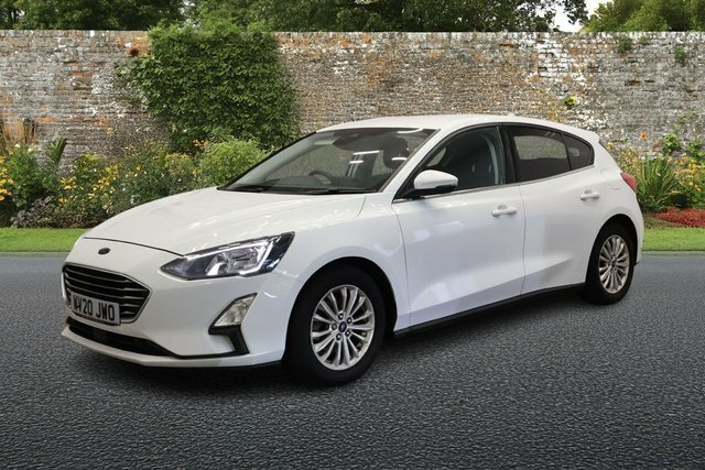 Ford Focus 1.0T Ecoboost Titanium Hatchback WV20JWO White