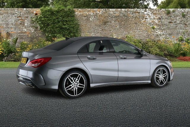 Mercedes-Benz CLA Class Cla 220D Amg Line Tip Red #3