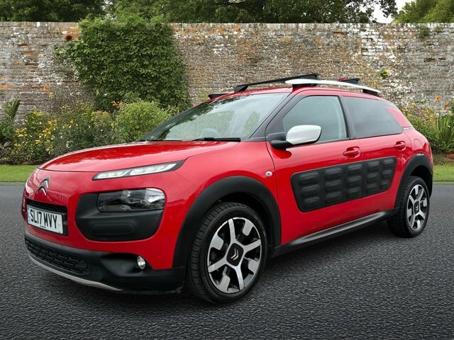 Citroen C4 Cactus 1.2 Puretech Rip Curl Hatchback Red #3