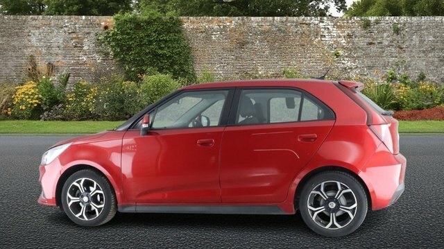 MG MG3 1.5 Vti-tech Exclusive Nav Hatchback Ma Red #4
