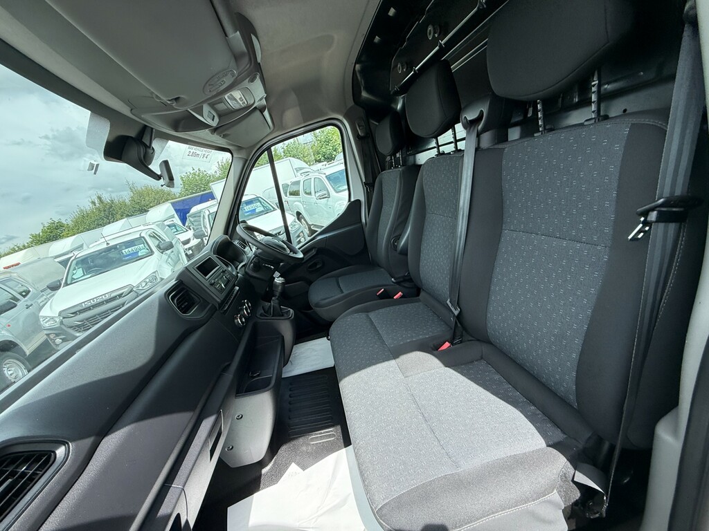 Vauxhall Movano L3h1 F3500 Low Loader Floor Luton White #6
