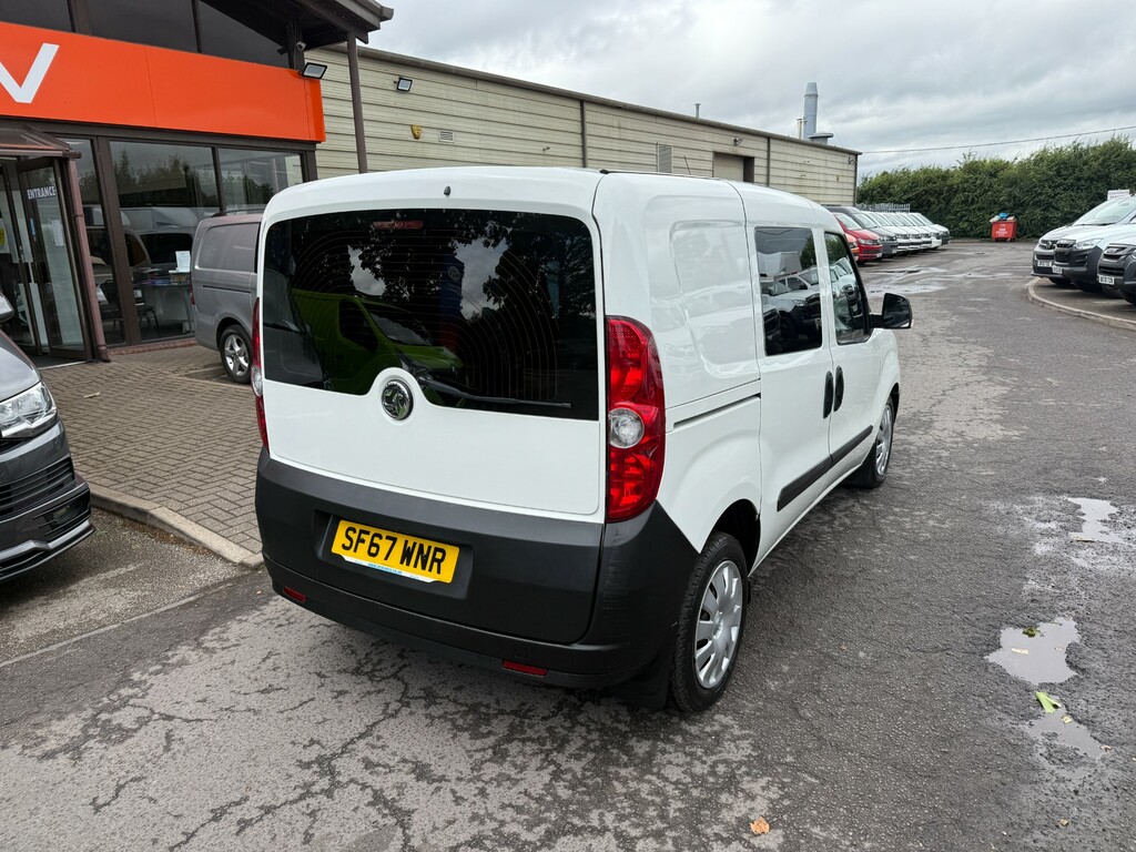 Vauxhall Combo L1h1 2300 Cdti Ecoflex Ss Crew Combi No Vat White #3