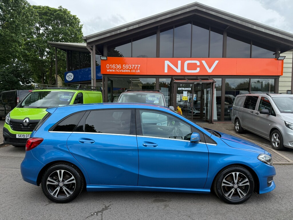 Mercedes-Benz B Class Mpv Blue #2