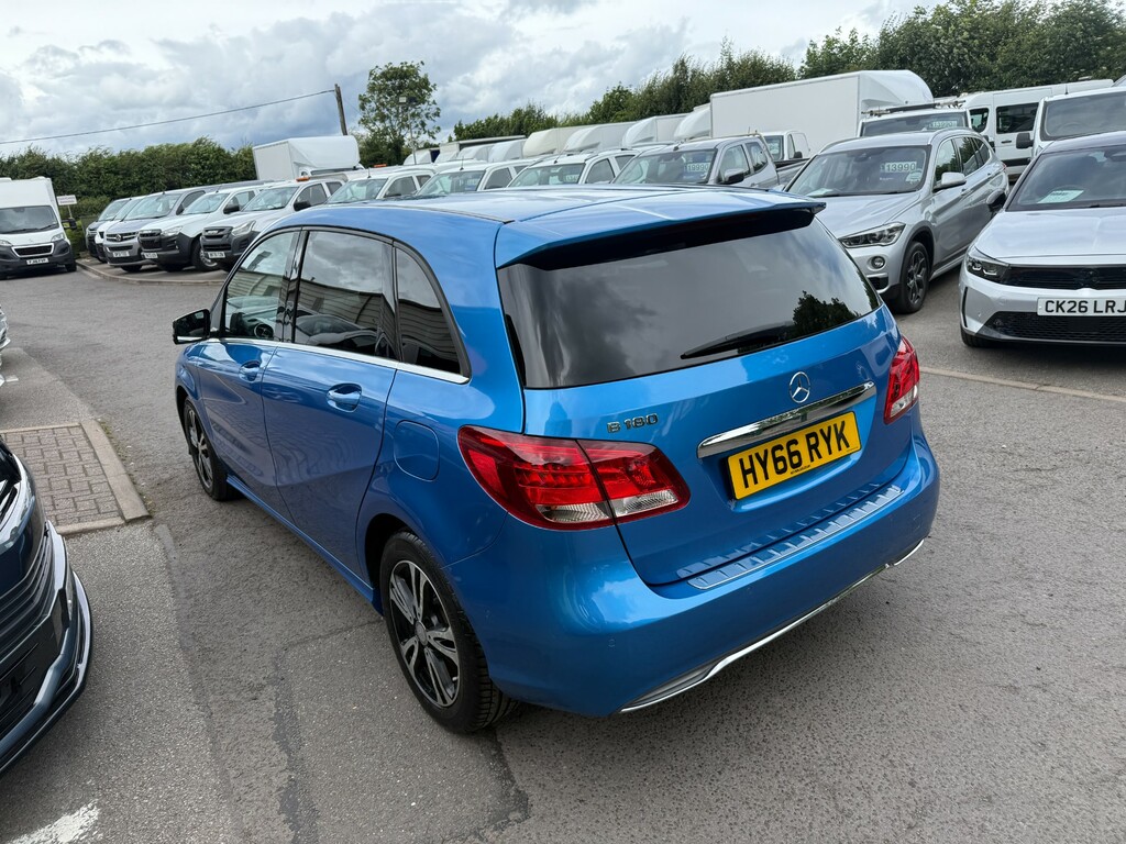 Mercedes-Benz B Class Mpv Blue #5