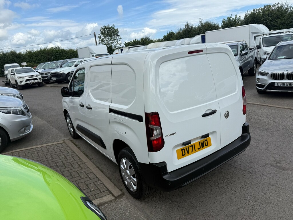 Vauxhall Combo L1h1 2300 Dynamic Ac Eu6 White #5