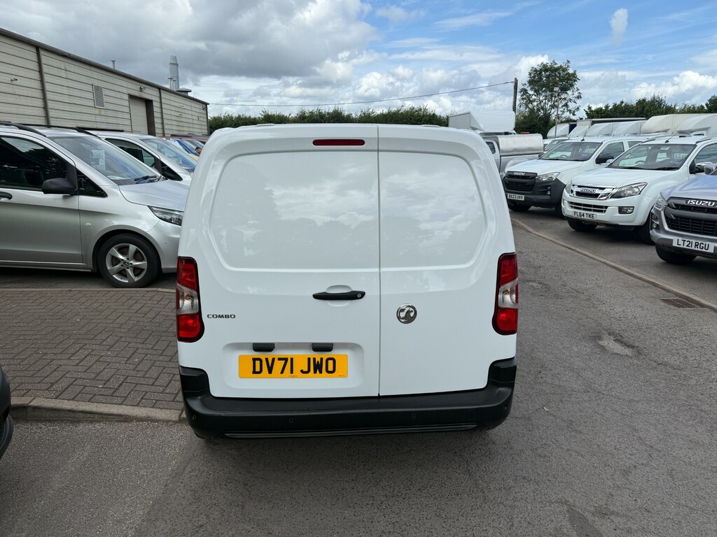 Vauxhall Combo L1h1 2300 Dynamic Ac Eu6 White #4