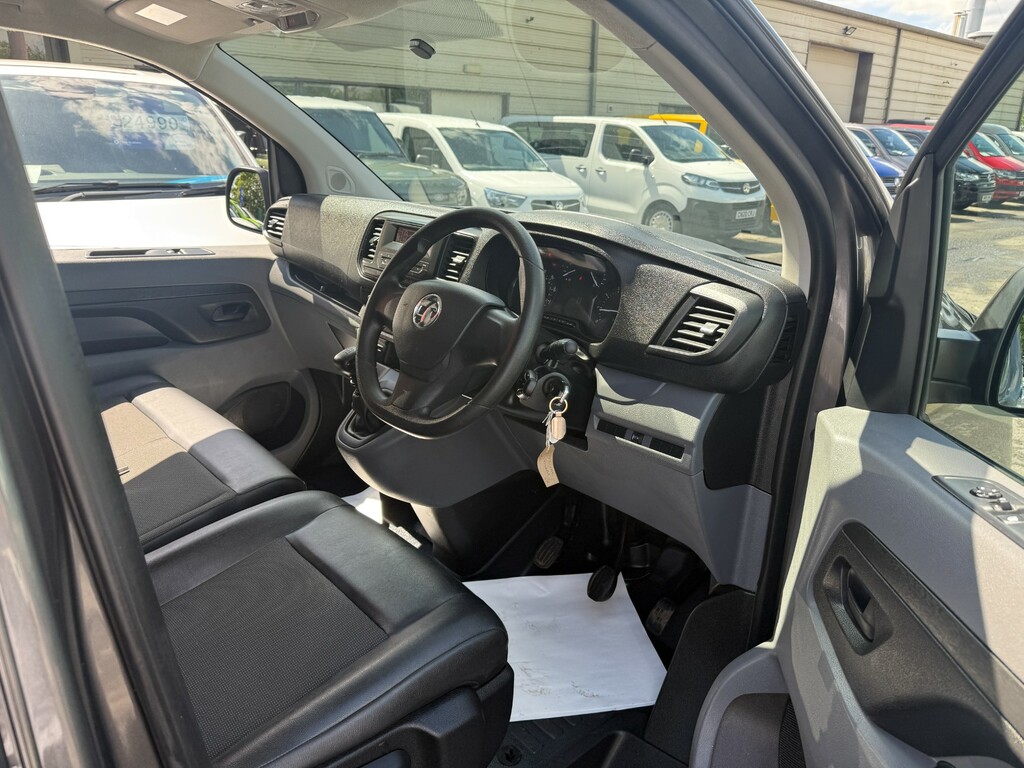 Vauxhall Vivaro L2h1 3100 Dynamic Ss White #14