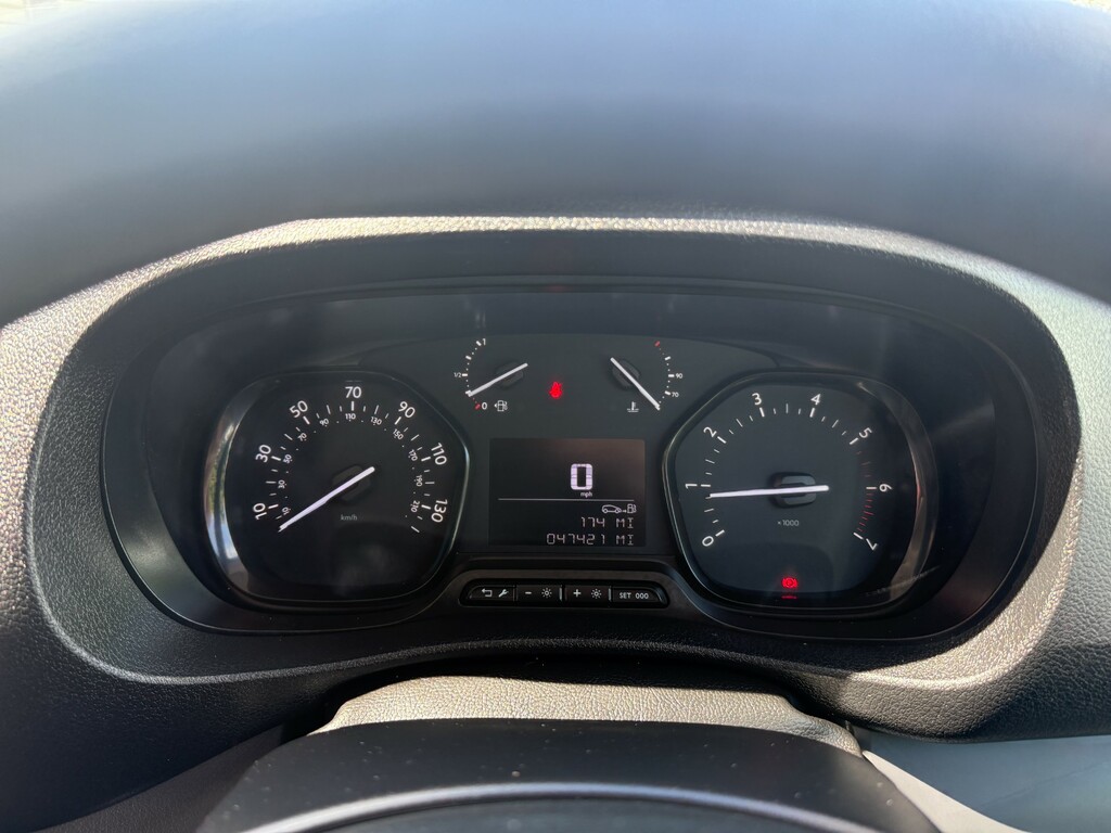 Vauxhall Vivaro L2h1 3100 Dynamic Ss White #16