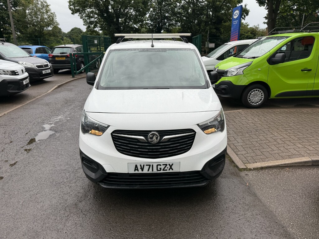 Vauxhall Combo 1.2 Turbo 130 Se Estate Blue #9